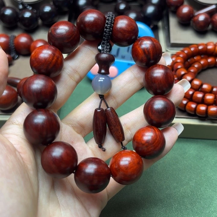 。***。木小叶紫檀手工艺