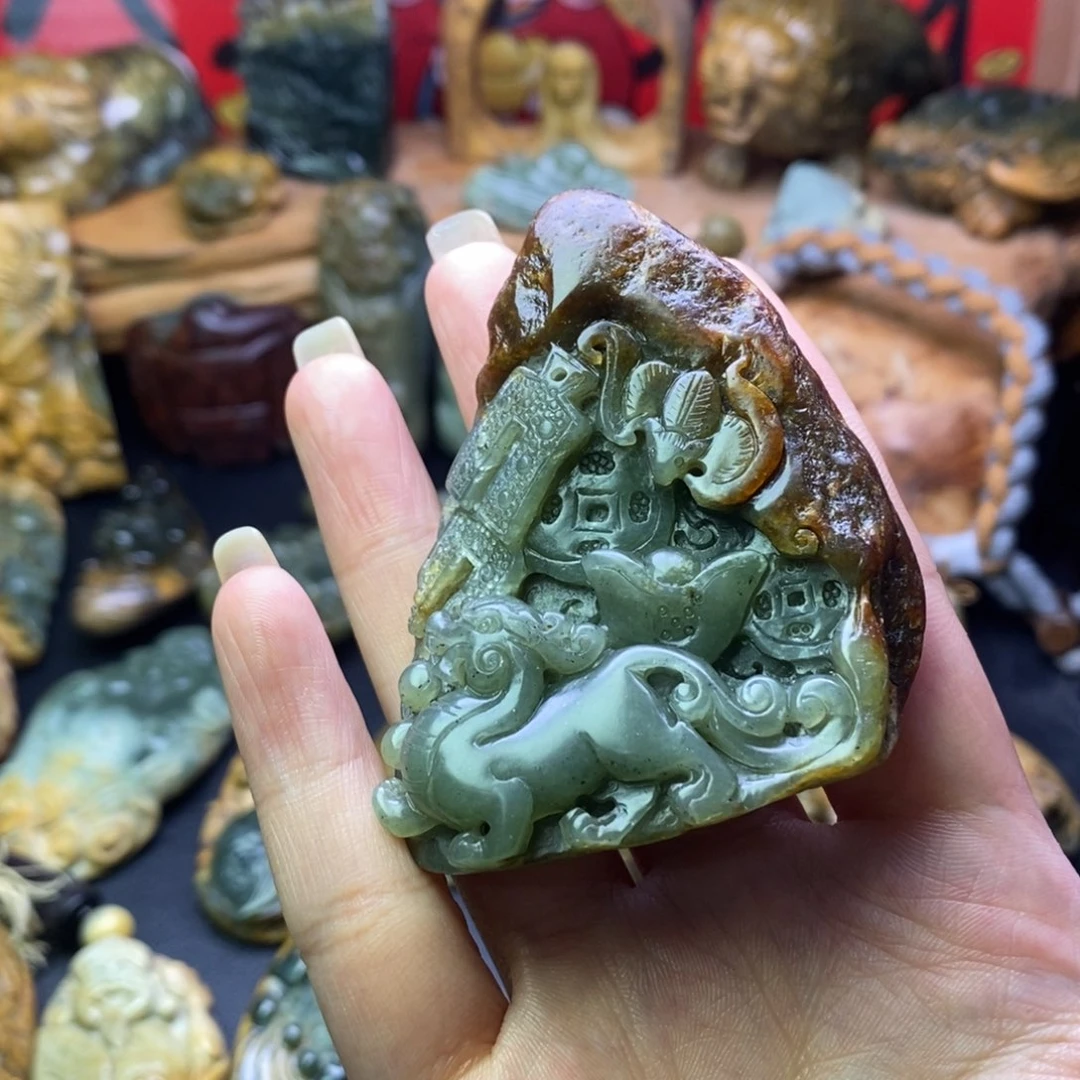 岫岩河磨玉（透闪石质玉）未镶嵌把件大*