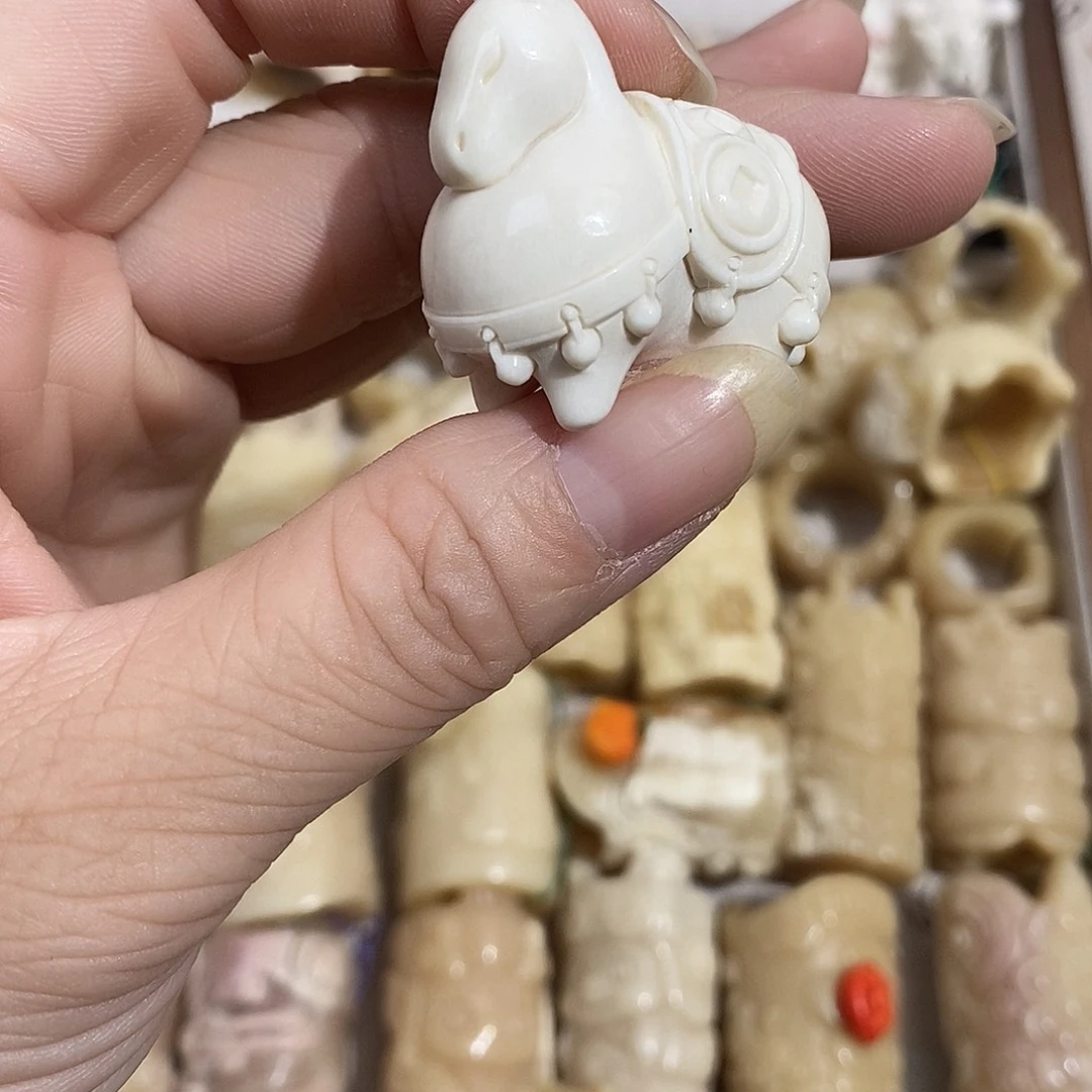 鹿骨把件尔*吨8号鹿角挂件马上发财
