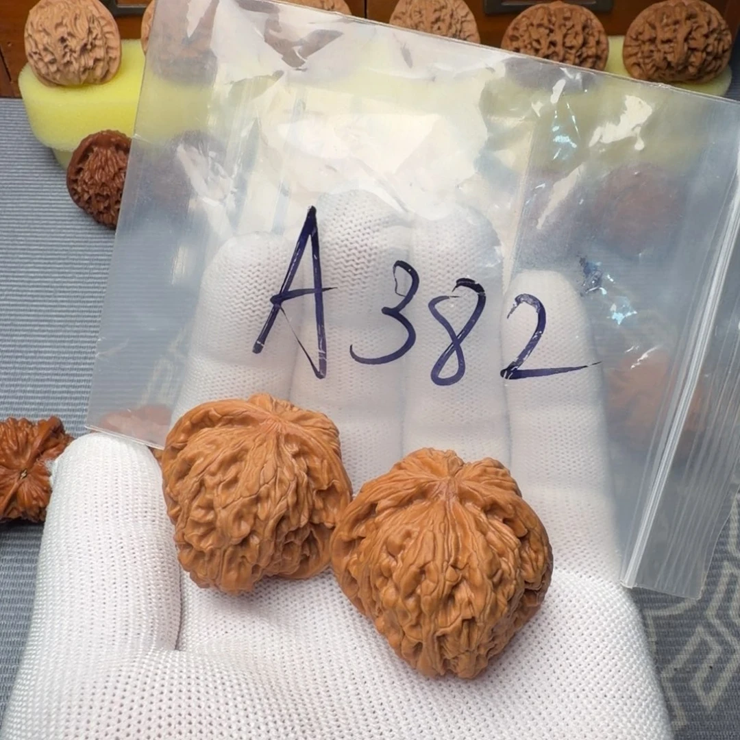 *****文玩核桃吊坠A382楼36