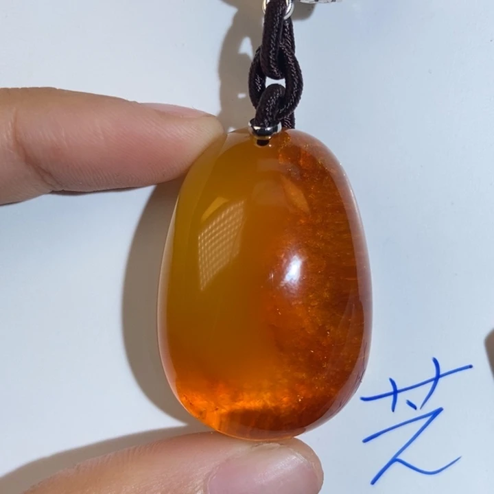 定制琥珀未镶嵌琥珀