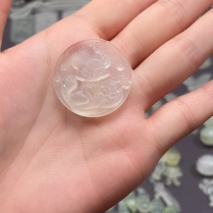 未镶嵌蛇纹石玉颈饰
