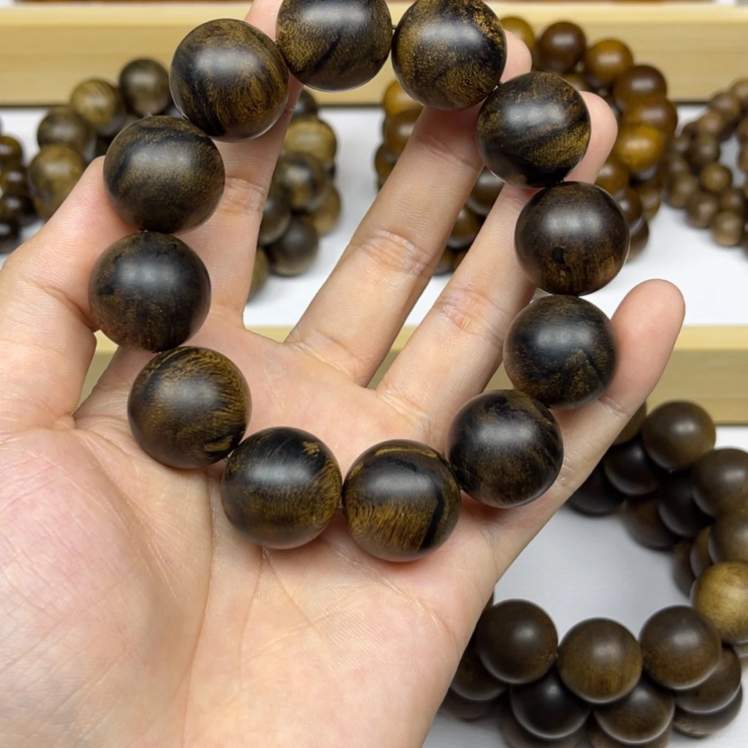 @****沉香手串越南芽庄白棋楠2.0