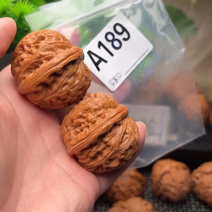 阿***乐桃核把件核桃元宝41