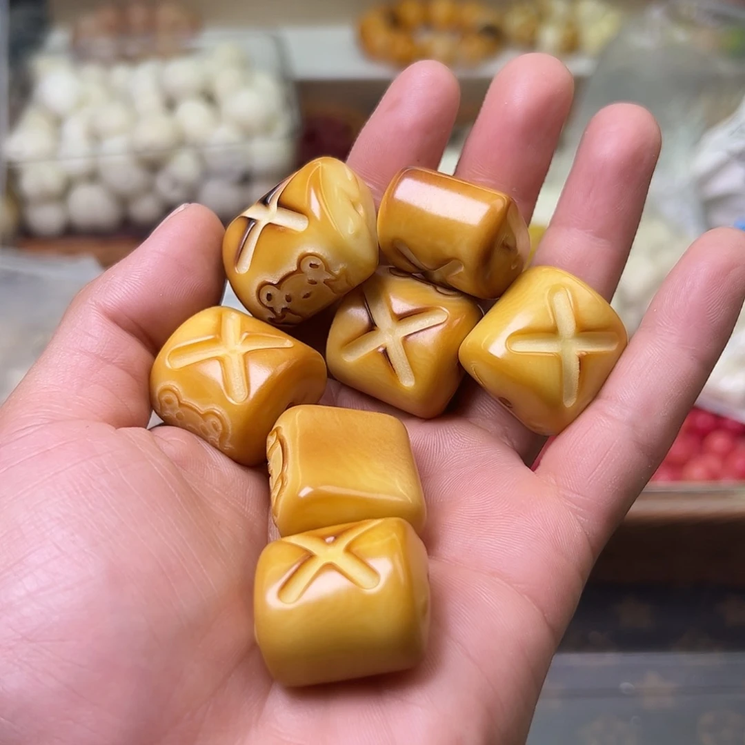 菩提根/象牙果手串7颗孔道裂小熊面包