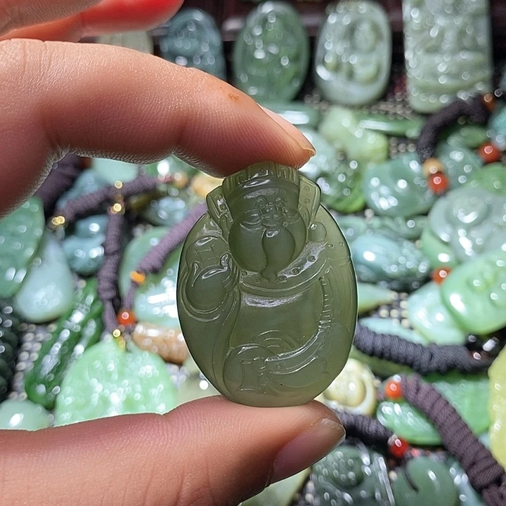 财***贝和田玉（糖玉）未镶嵌车挂