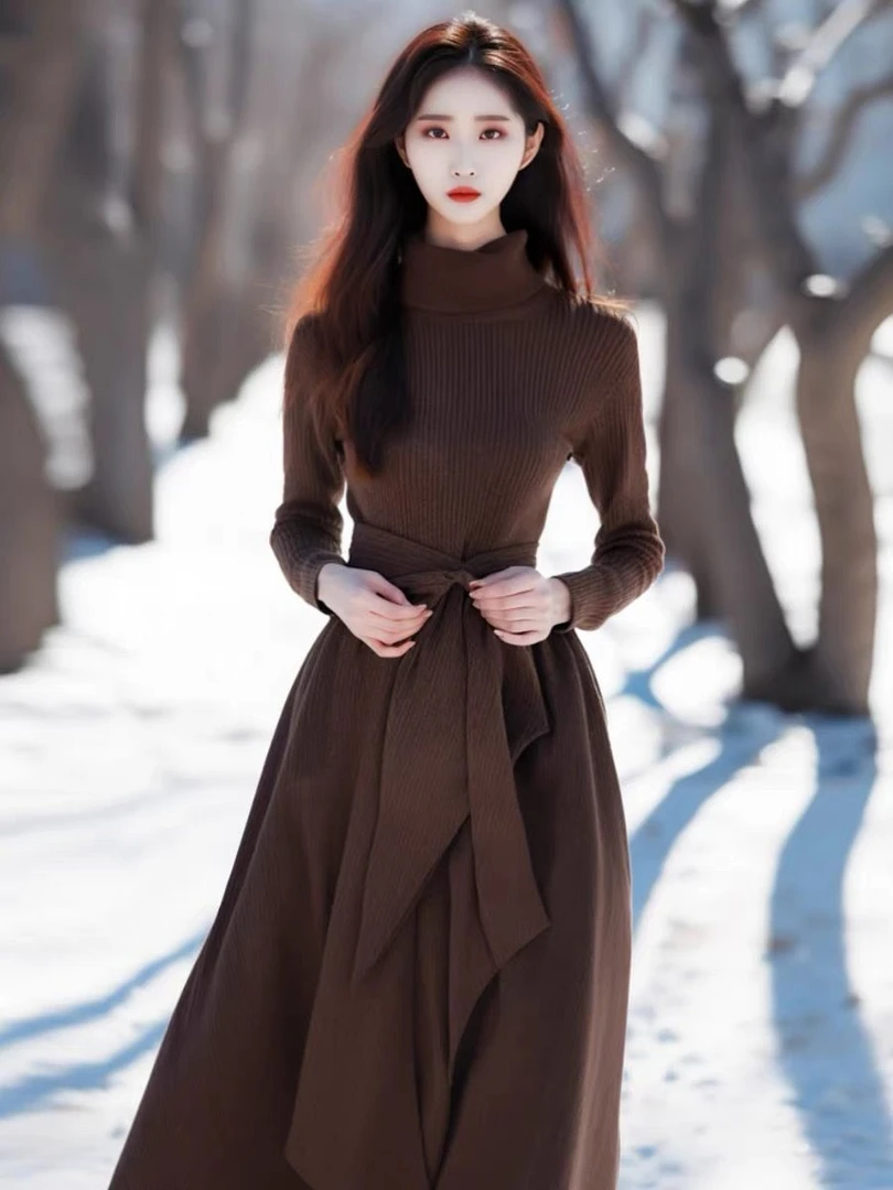 时尚针织新款连衣裙秋冬毛衣女装打底修身显瘦法式收腰裙子长款