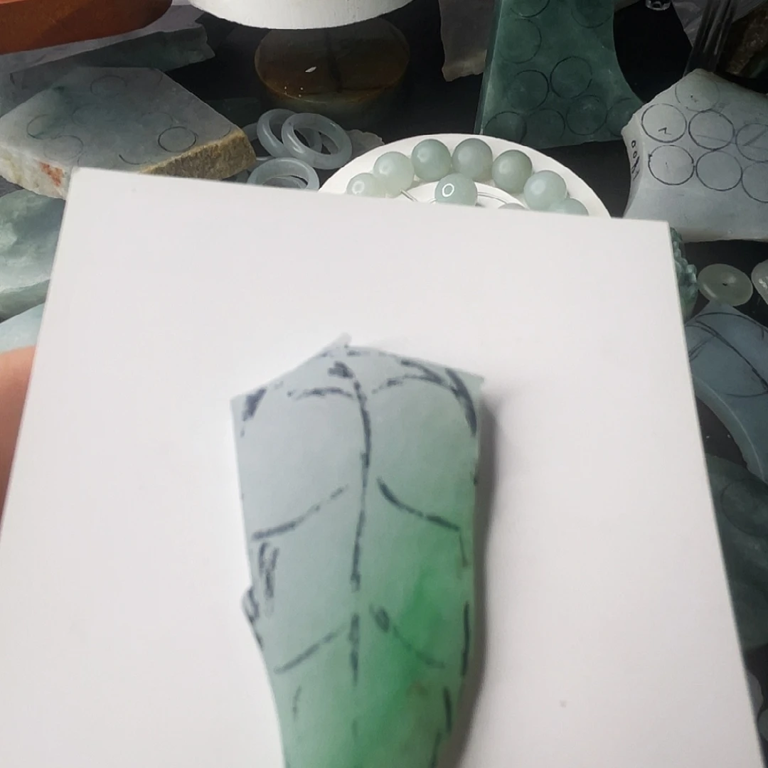 翡翠未镶嵌颈饰定制款