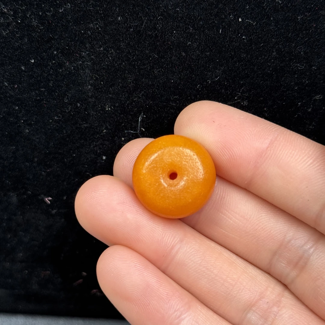 Y6430天然原矿蜜蜡 老蜡墩子 18.6*12mm抖音基地质检发货