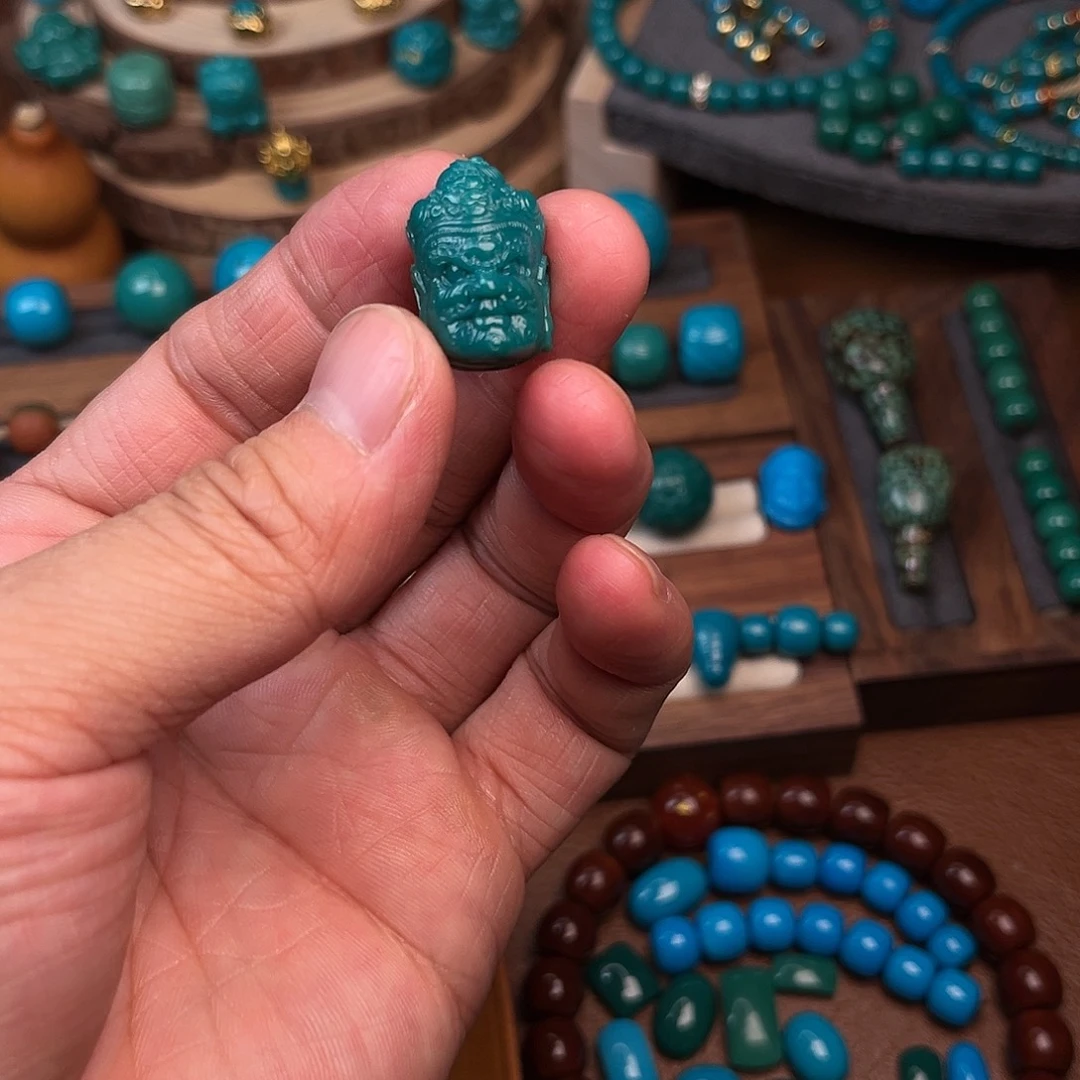 绿松石未镶嵌手串