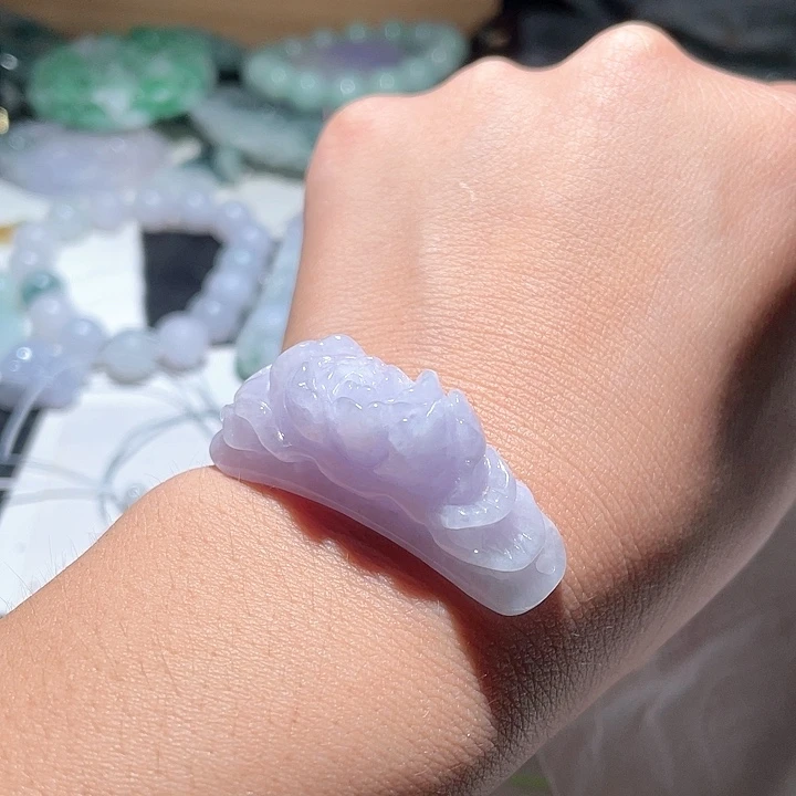 翡翠未镶嵌颈饰天然