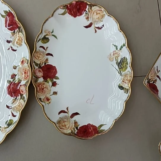 金秋玫瑰手工拍金长28厘米宽19厘米南瓜盘