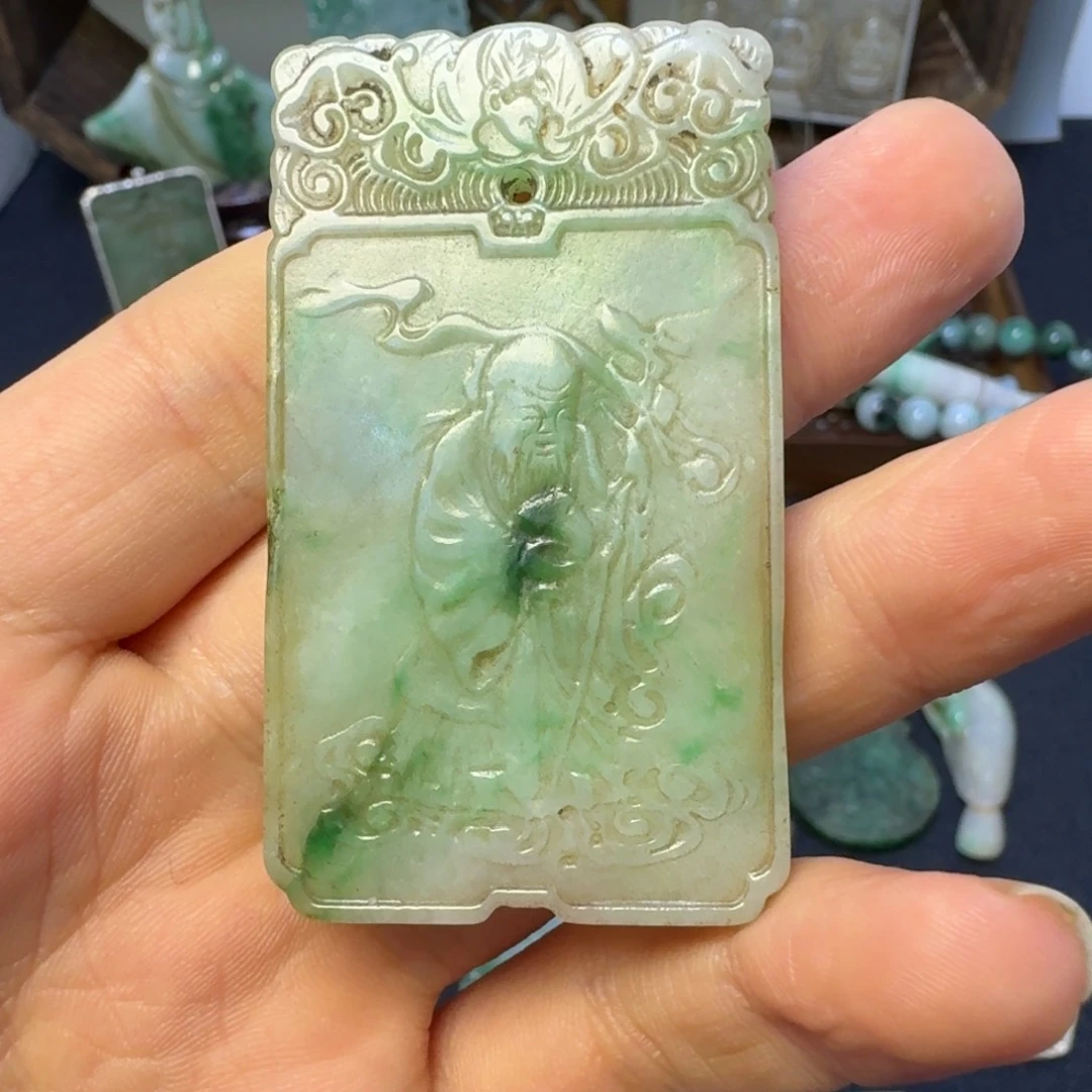 翡翠颈饰未镶嵌云***阳翡翠颈饰未镶嵌..