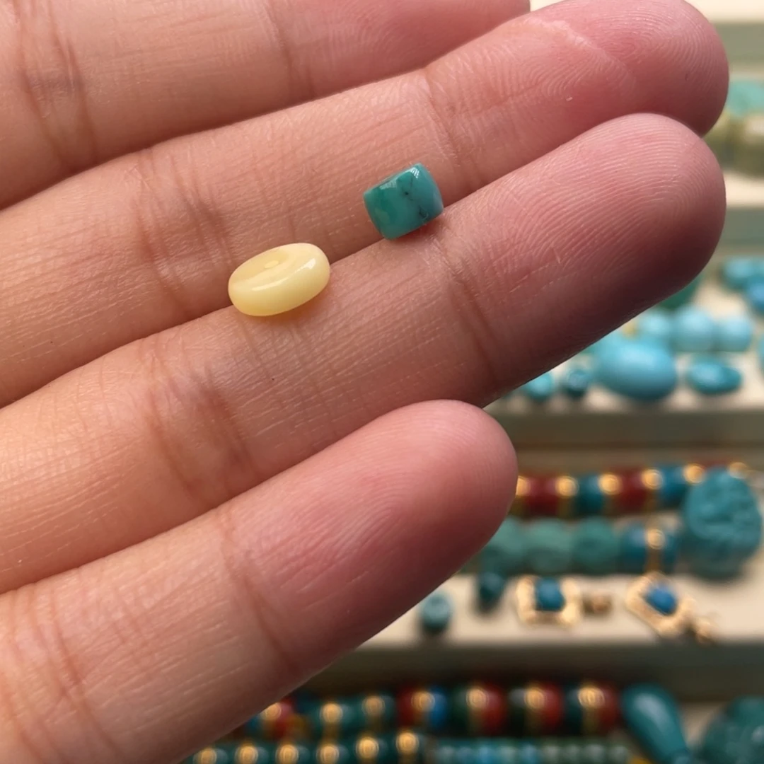 蜜蜡裸石未镶嵌隔片