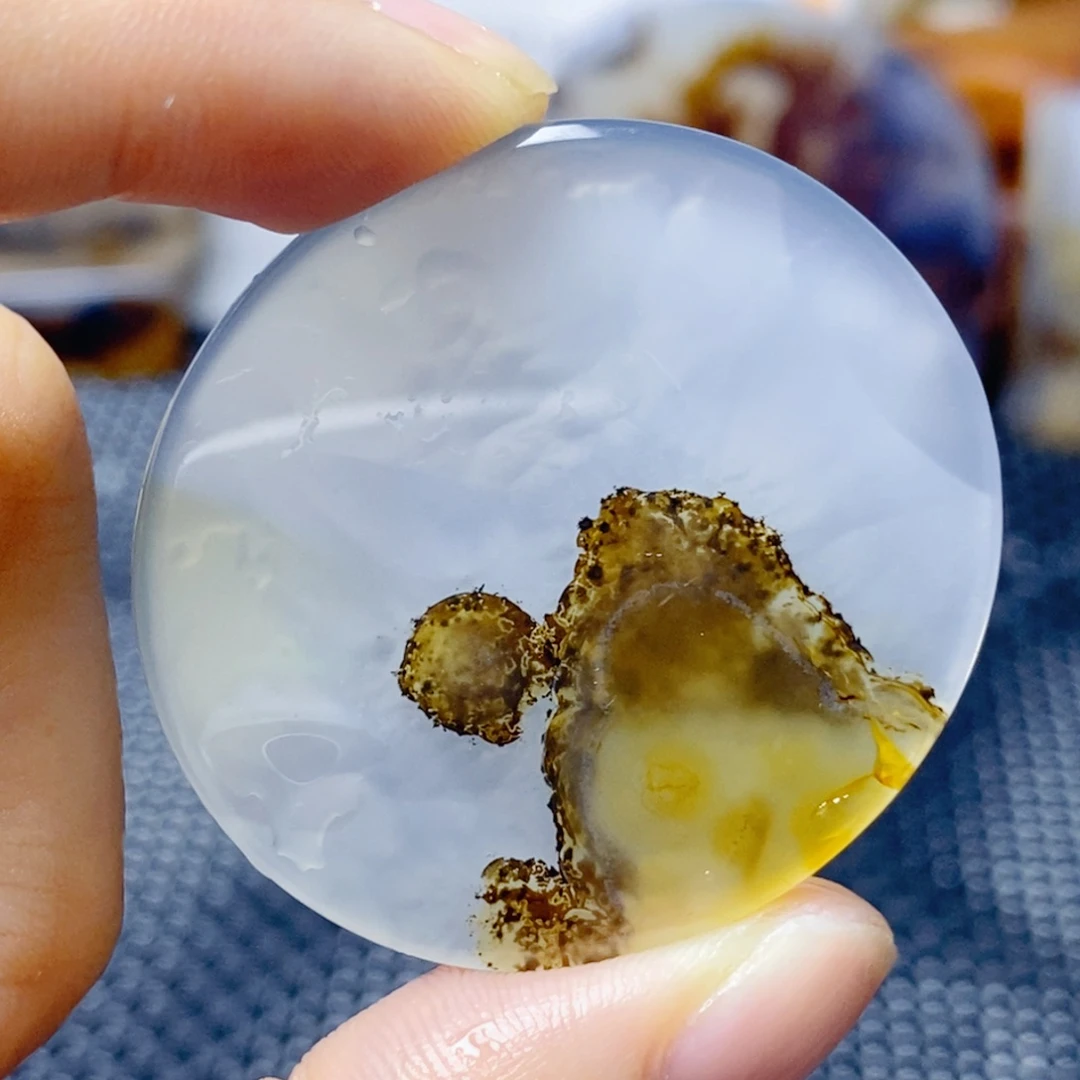 玛瑙/玉髓未镶嵌珠宝奇石