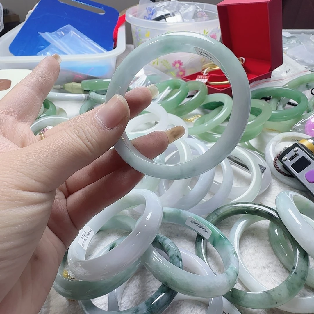 只***菜未镶嵌手链玛瑙/玉髓507不退可换微瑕