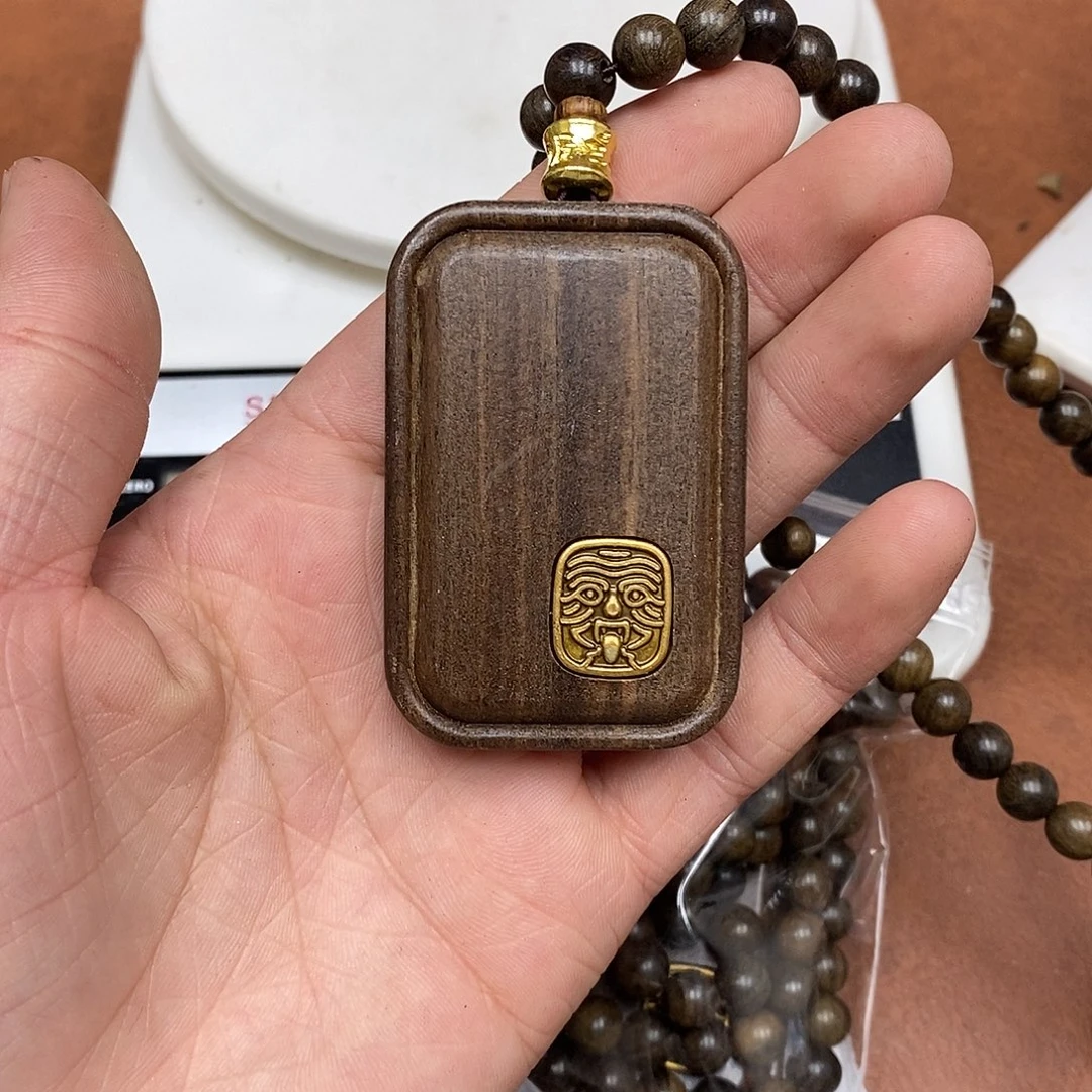 沉香沉香香囊虫漏