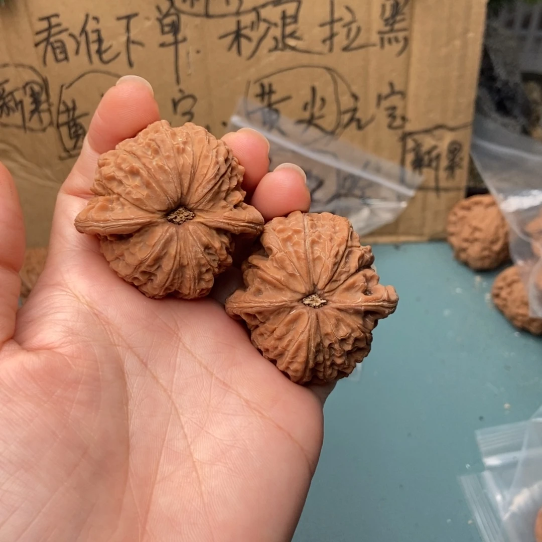 老***机吊坠文玩核桃血麒麟25