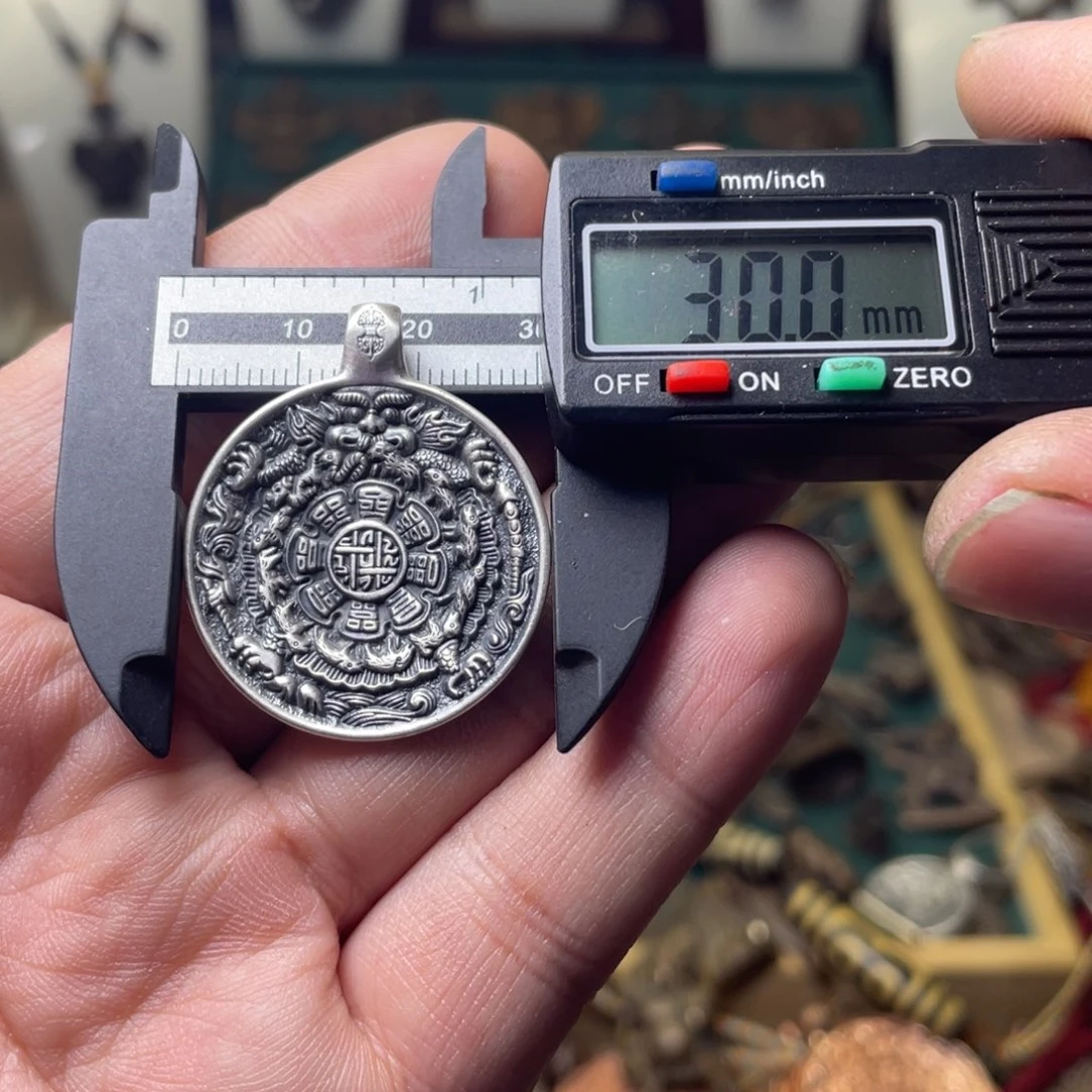 藏传精工鳞甲熊银版