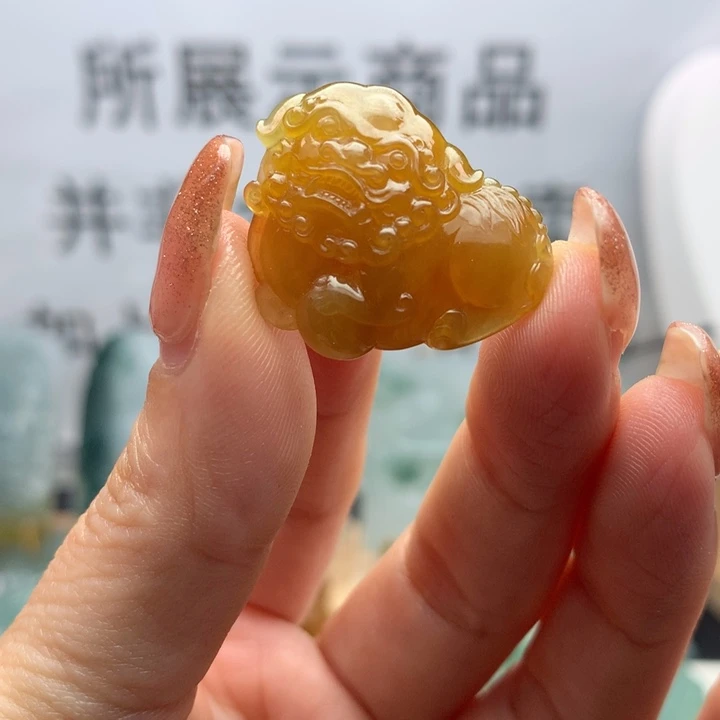 定制翡翠未镶嵌天然翡翠