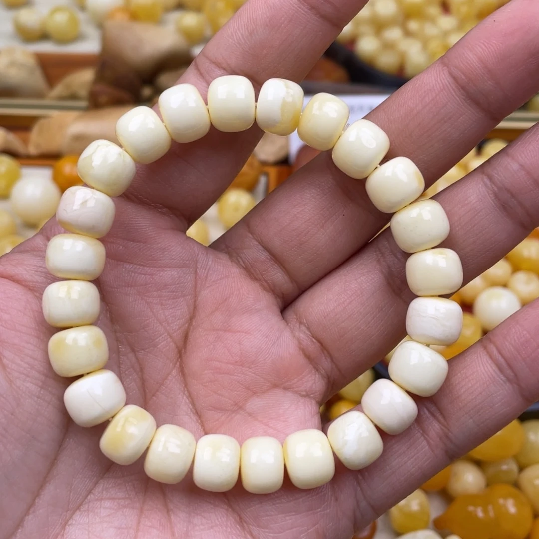 琥珀珠宝奇石未镶嵌10.5