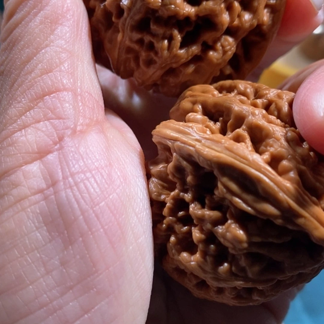 【闪购商品】文玩核桃吊坠三****}凤凰台