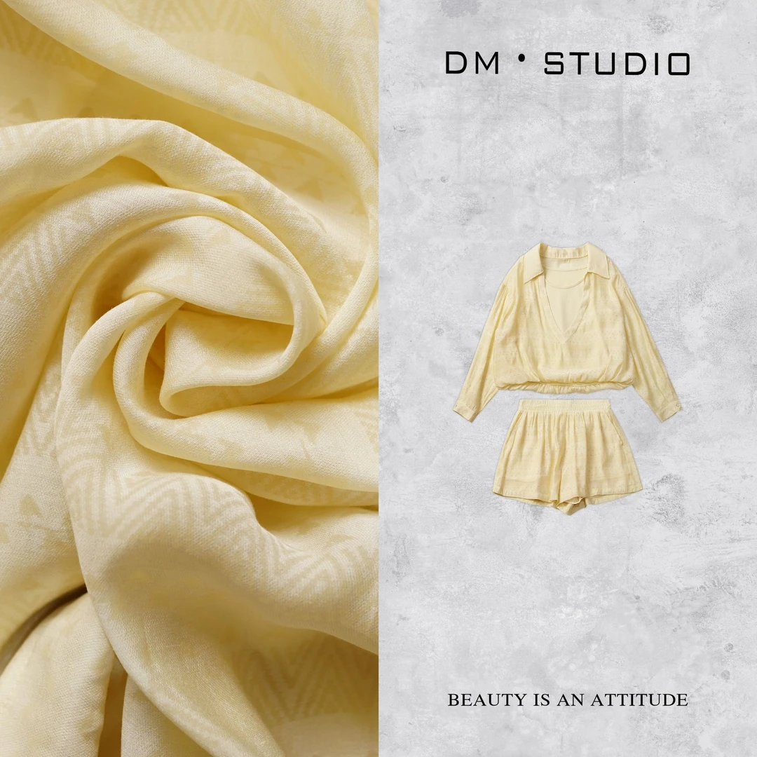 •STUDIO/轻奢小众设计款长袖上衣+A字短裤套装2503TZ/250685百搭