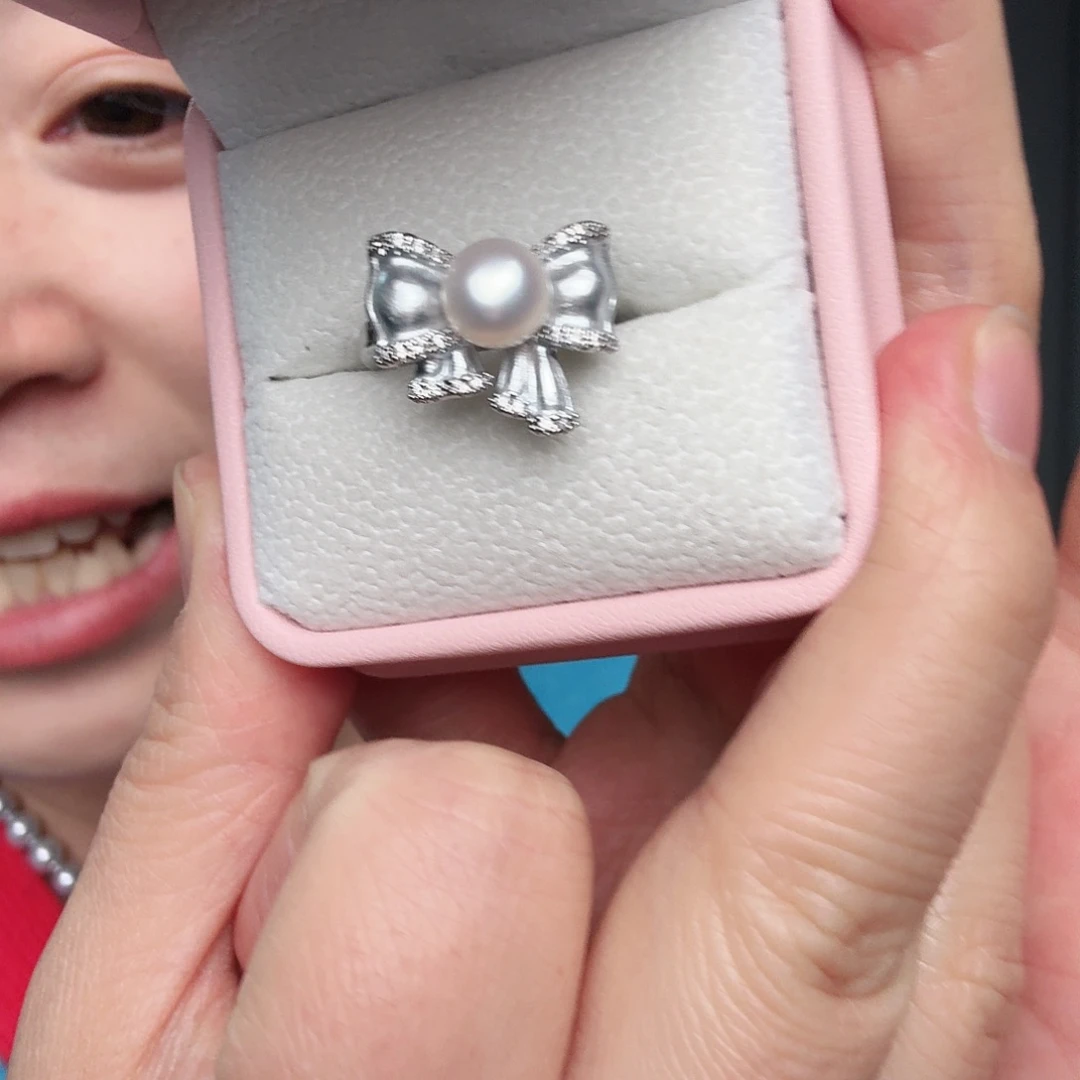 银S925镶嵌淡水珍珠戒指