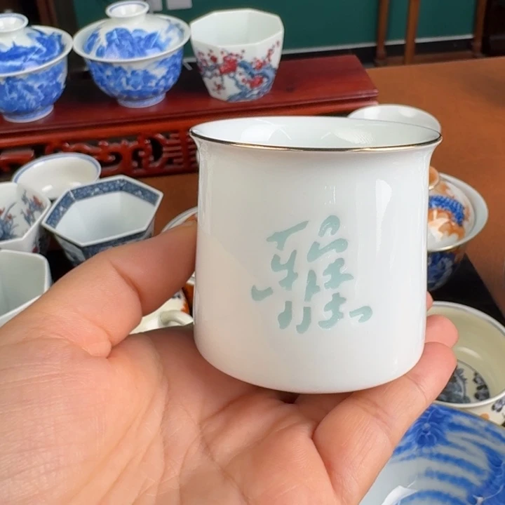 景德镇陶瓷艺术品