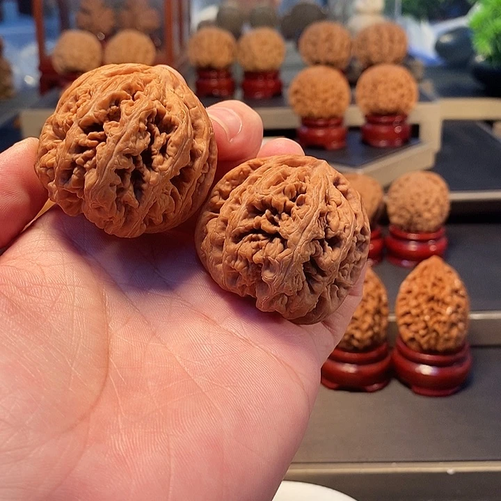 文玩核桃把件倔*全品宝鸡粗筋