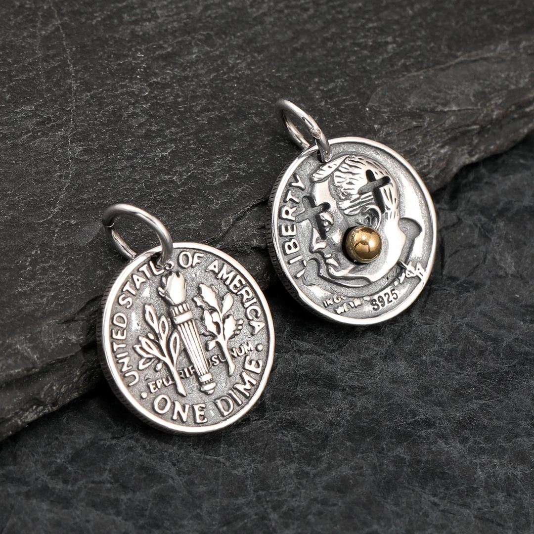 吊坠925银 暗黑风马戏团小丑笑脸吊坠男女款银币链坠圆牌挂件