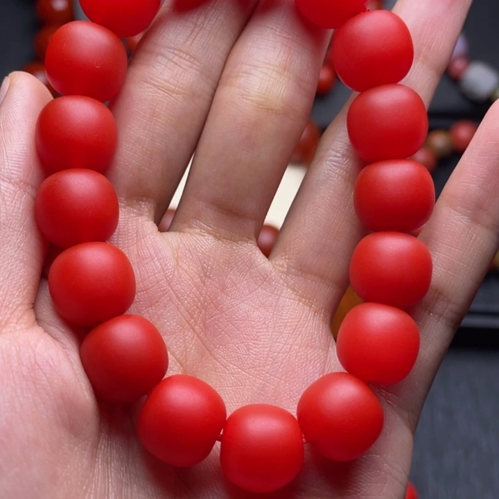 玛瑙/玉髓手串未镶嵌