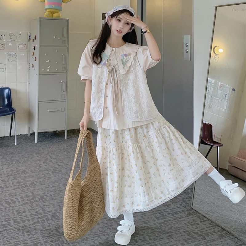 大码女装2025夏胖mm刺绣娃娃领衬衫叠穿蕾丝马甲半身裙时尚三件套