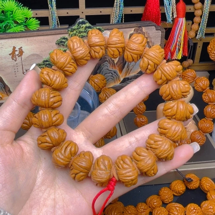 桃核吊坠龙纹桃核
