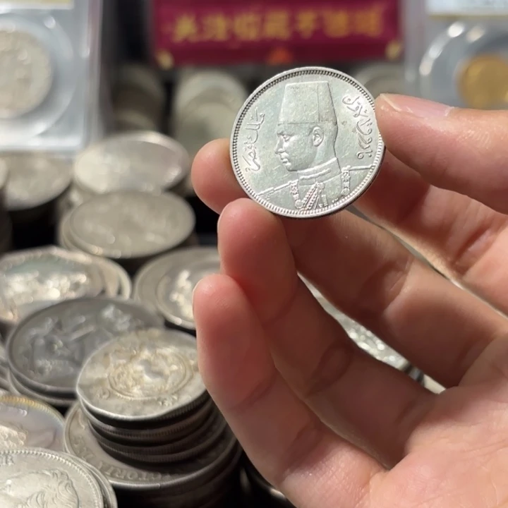 用***8银Ag800埃及法鲁克银币