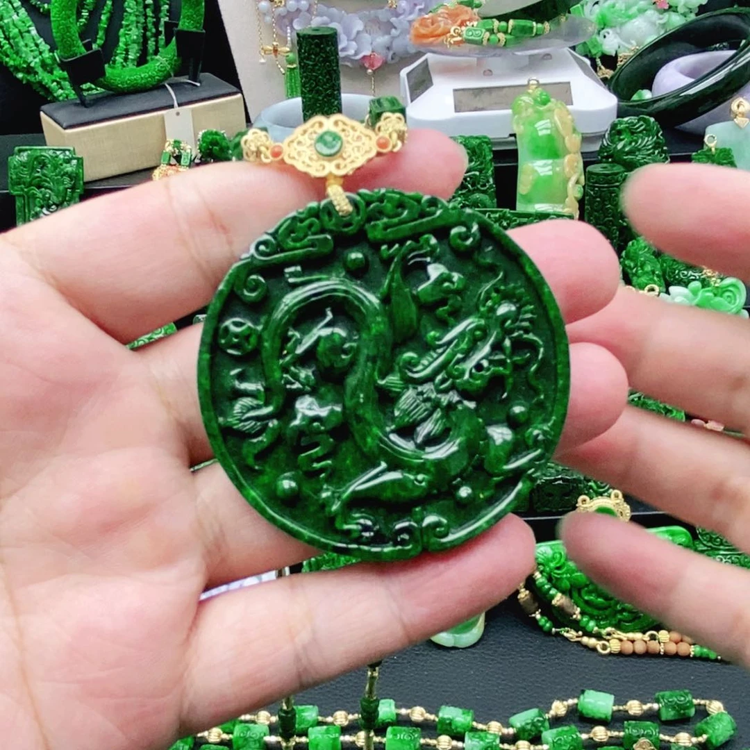 颈饰未镶嵌翡翠翡翠