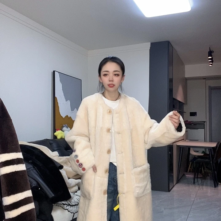 绵羊皮美丽奴皮毛一体M130斤左右