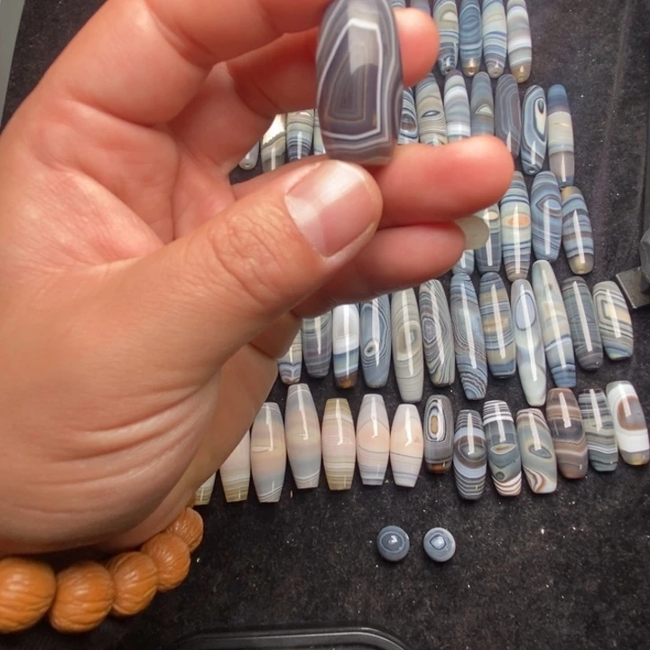 登***新玛瑙/玉髓合金颈饰