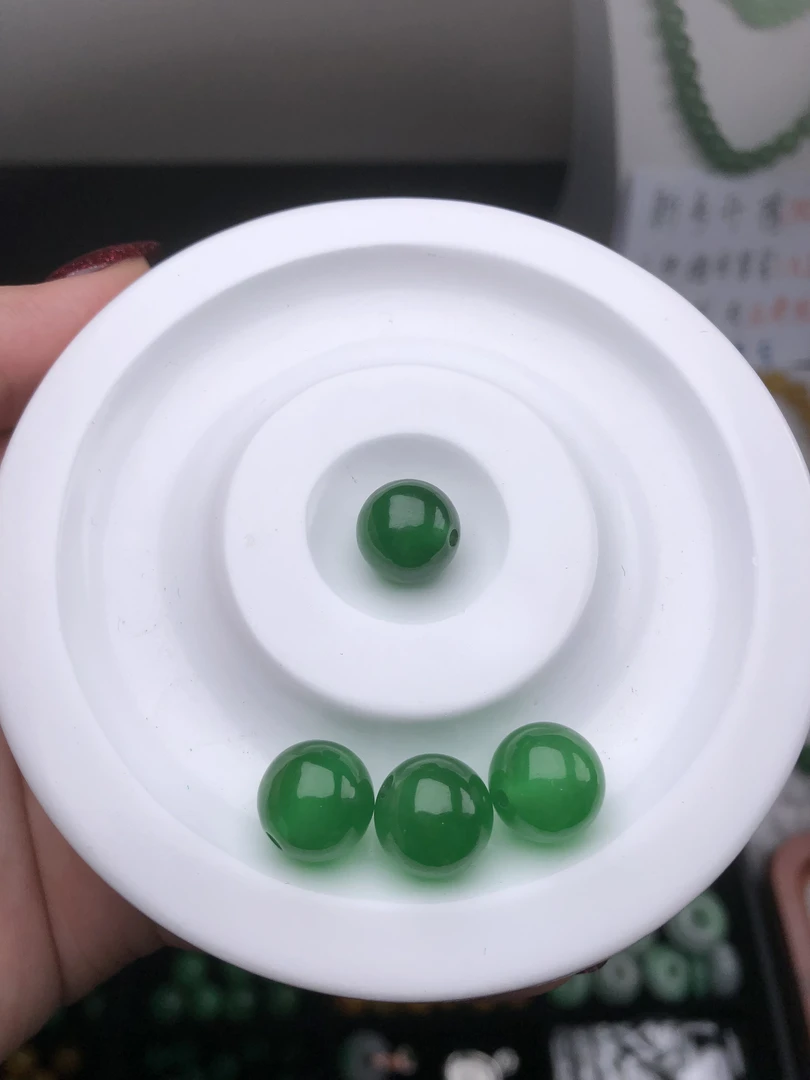 冰种绿翡卡11➕/散珠一颗/多样性发货