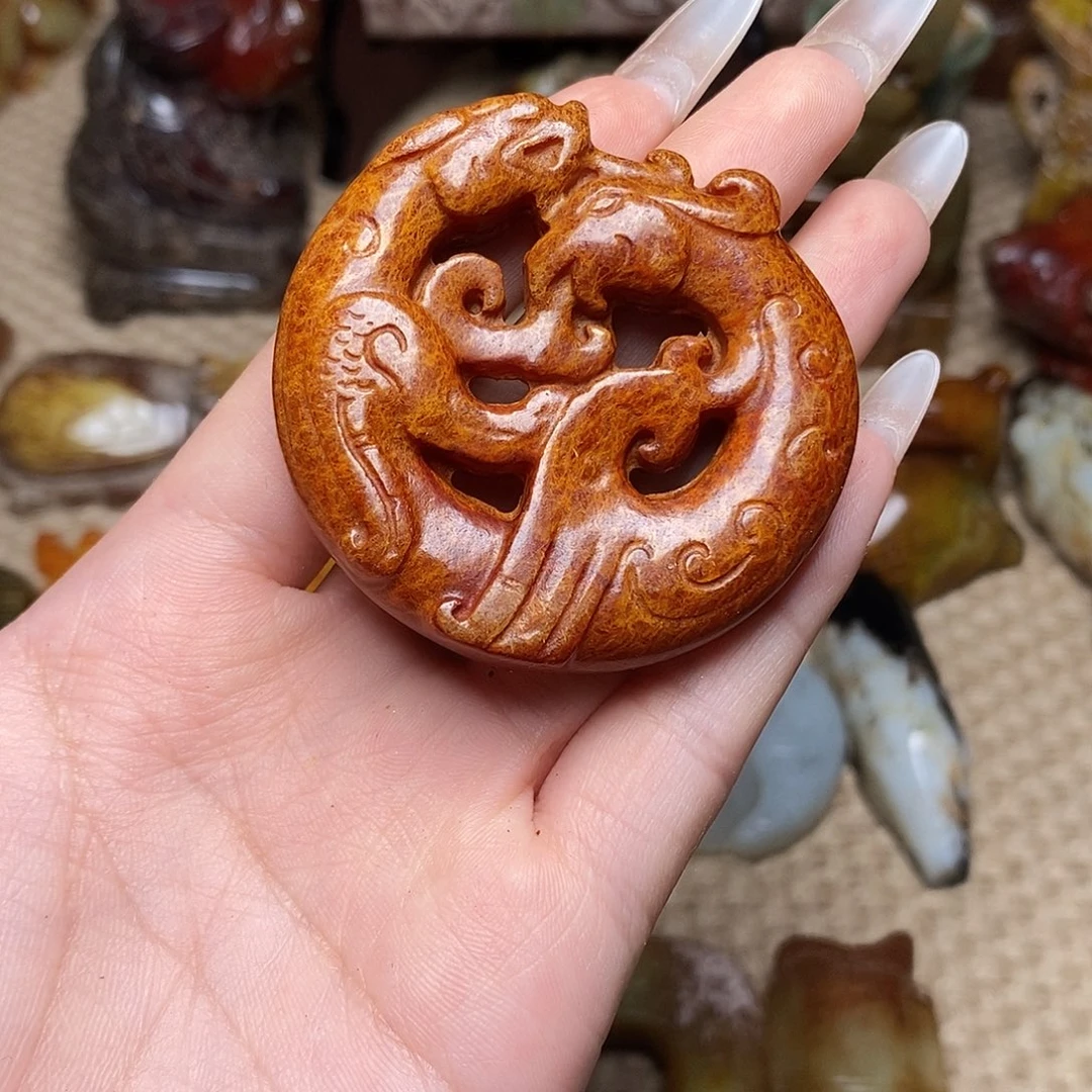 未镶嵌蛇纹石玉颈饰