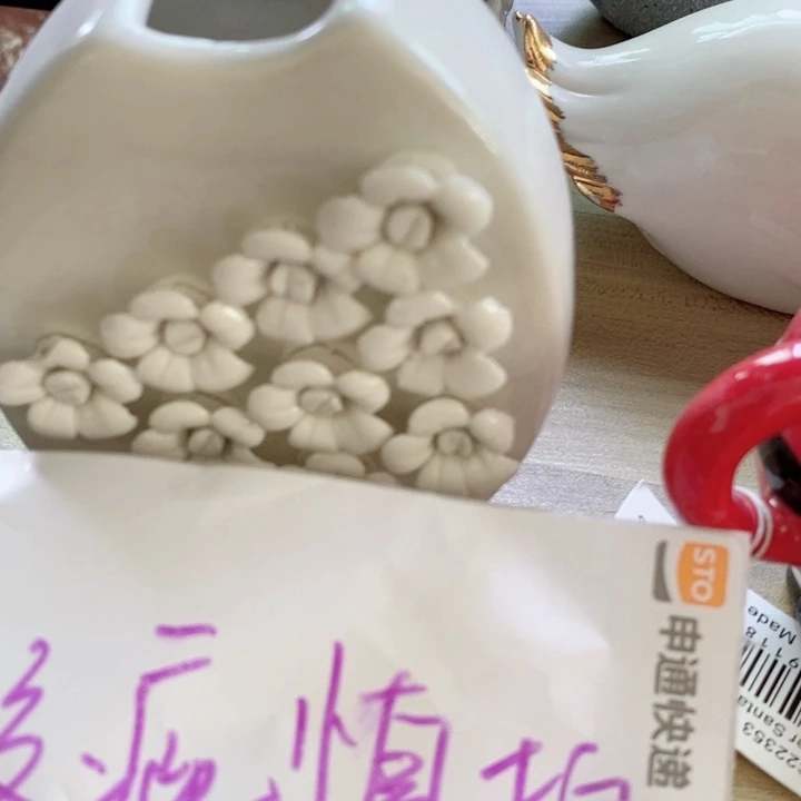 摆件陶瓷树脂材料