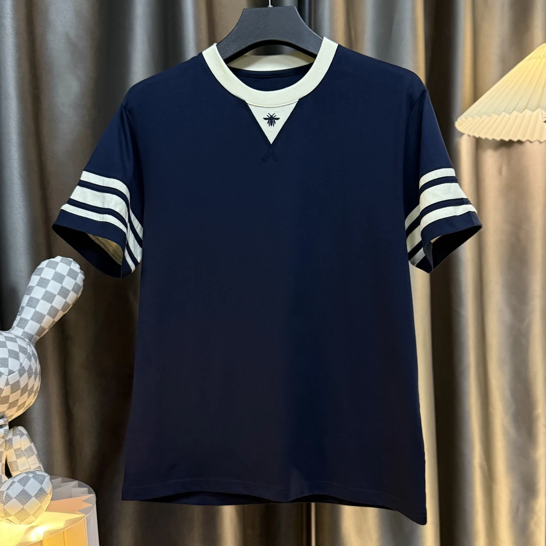 【小蜜蜂】新款潮流时尚百搭小蜜蜂刺绣三条杠短袖T恤（男女同款）