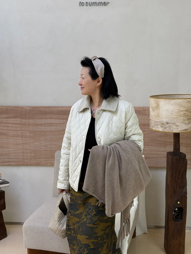 Fen姐|【慵懒风情】简约老钱风正反两穿菱格绗缝翻领棉服9578