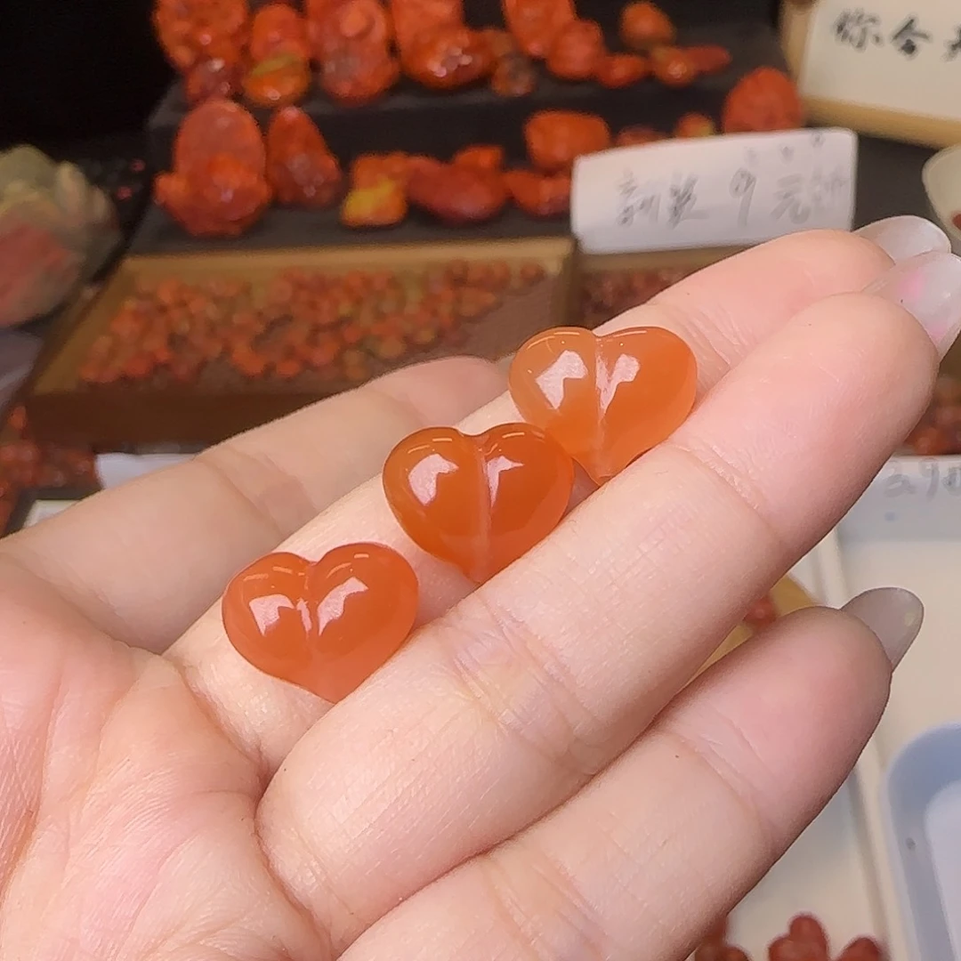 南红玛瑙未镶嵌吊坠(不含链)