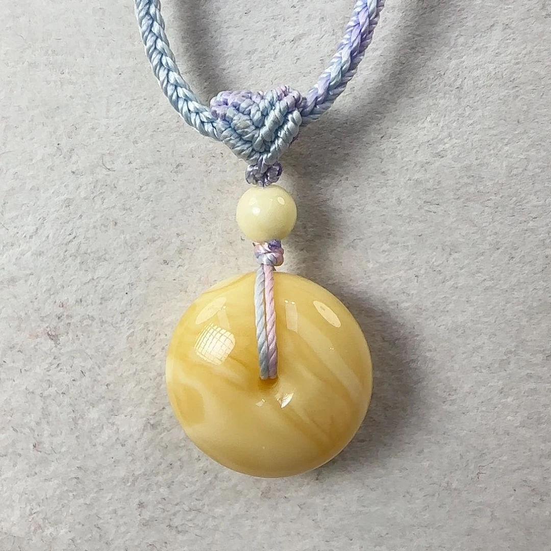 未镶嵌蜜蜡珠宝奇石