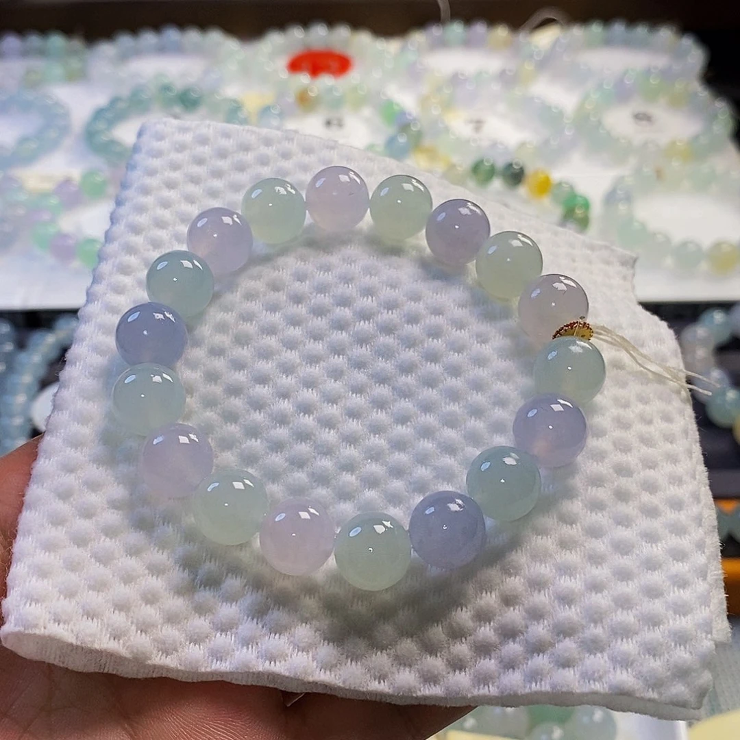未镶嵌定制翡翠翡翠.