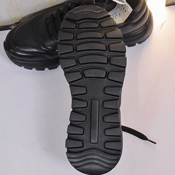 新款男士尾货！ 秋冬款进口羊皮材质商务男鞋皮鞋3388