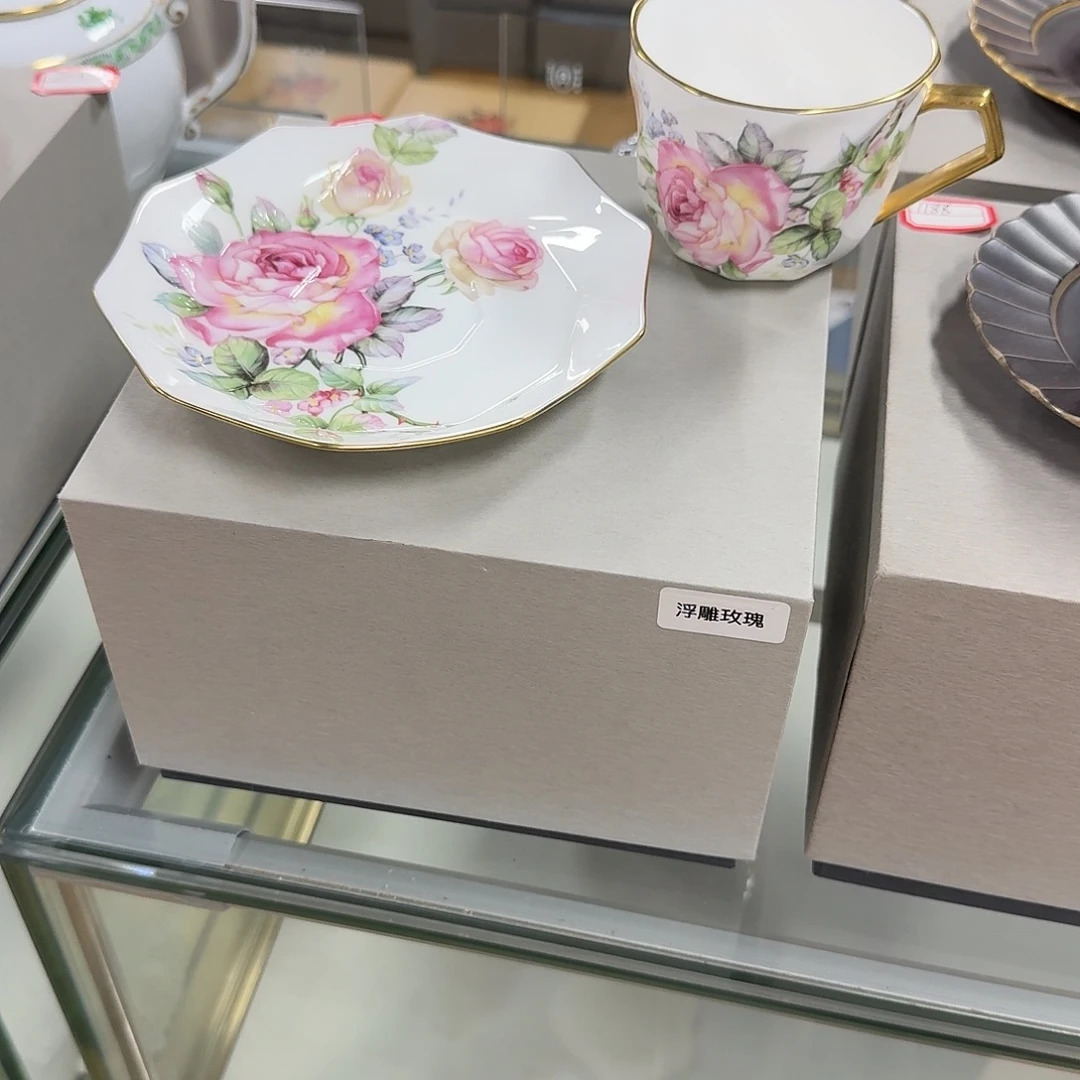 音***颖好物不断，惊喜不断