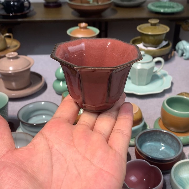 龙泉青瓷铁胎红釉