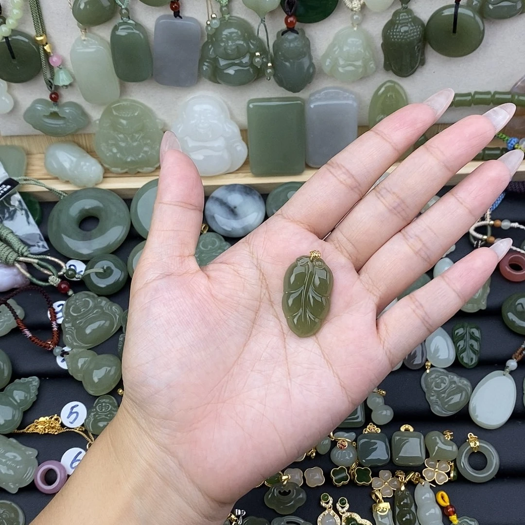 和田玉18K金镶嵌吊坠(不含链)